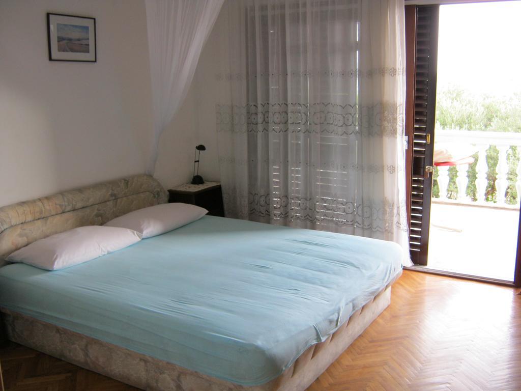 Apartments Nestor Tribalj Habitación foto